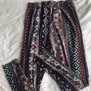 Win Win Aztec Leggings Soft and Stretchy